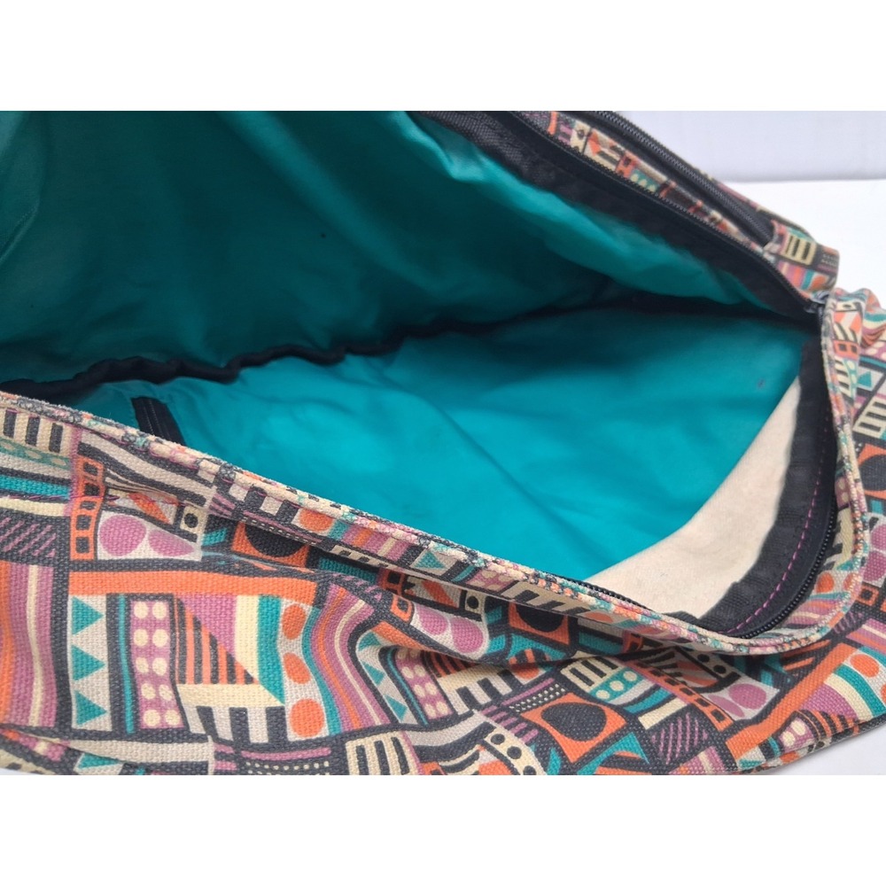 KAVU Rope Sling Bag Colorful Geometric Pattern. K - Picture 4 of 11